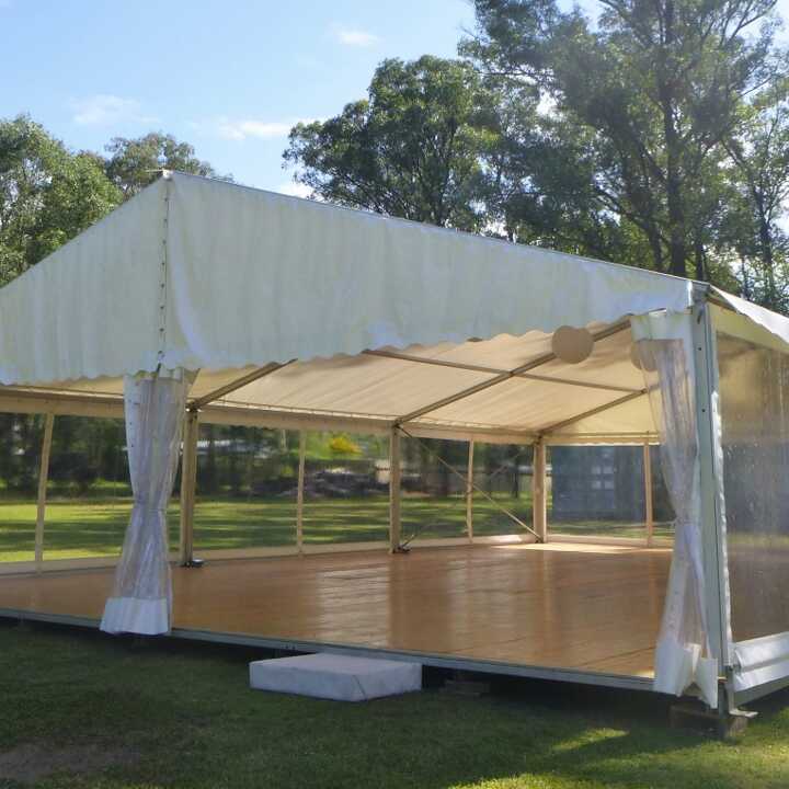 wedding marquee  by event marquees | © event marquees